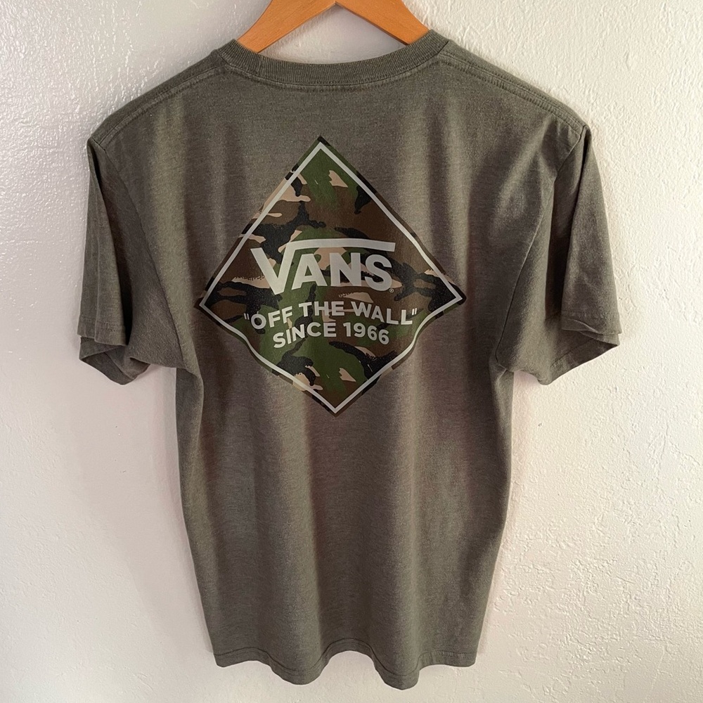 Vans Men’s Army Green T-shirt Size Medium - Picture 2 of 5